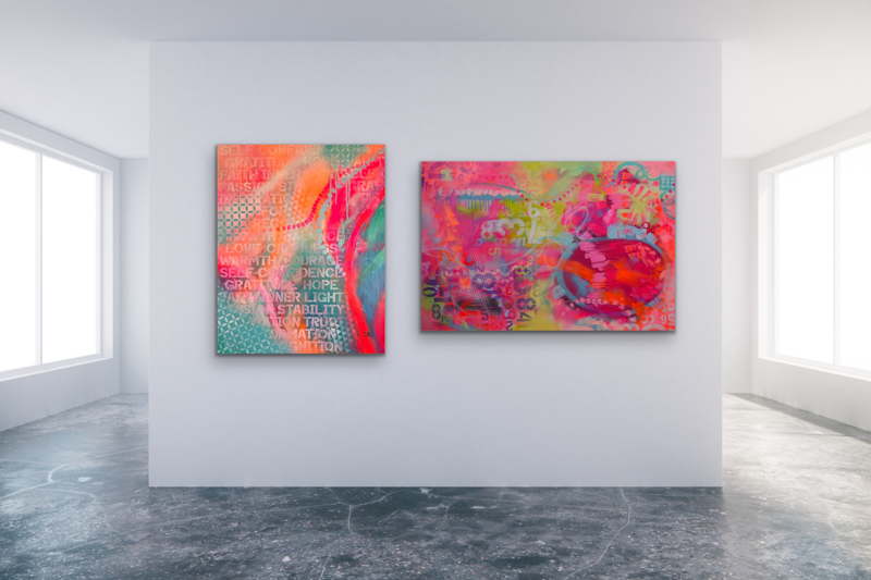 Galerieansicht mit zwei farbintensiven Mixed-Media-Gemälden von Silke Timpe: „Rooted Within“ und „Code of Roots“ – leuchtende Kunstwerke über Verwurzelung, Identität und Transformation.