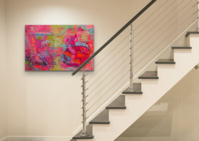 Mixed-Media-Gemälde „CODE OF ROOTS“ – abstraktes Werk mit leuchtenden Farben, Symbol für Herkunft, Energie und innere Stärke.