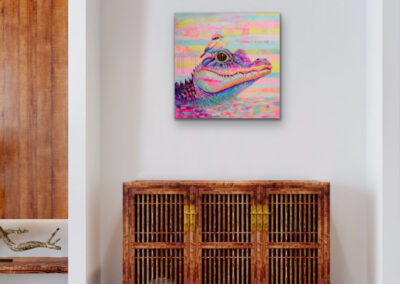 Acrylgemälde „TRUST – IT ALL BEGINS WITHIN“ – bunter Alligator mit Vogel, Symbol für Vertrauen, Mut und Lebensfreude.