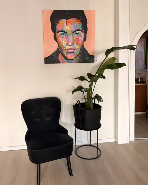 LEGENDS IN COLOR – Pop-Art-Ausstellung von Silke Timpe in Bad Nauheim LEGENDS IN COLOR – farbenfrohe Pop-Art-Ausstellung von Silke Timpe zum Elvis Festival in Bad Nauheim.